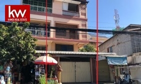 Flat For Rent