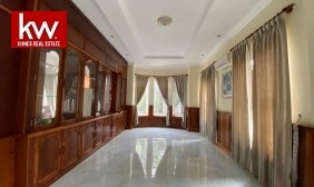 Villa For Sale