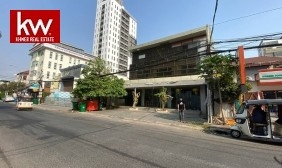 Villa For Sale