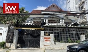 Villa For Rent
