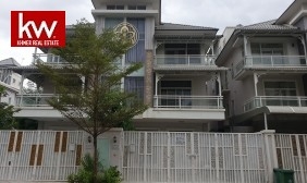 Twin-Villa For Sale