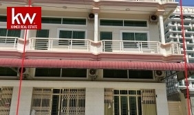 Flat For Rent