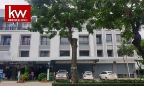 Shop House For Rent