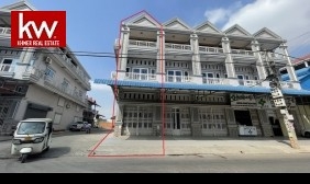 Shop House For Sale