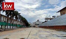 Warehouse For Rent
